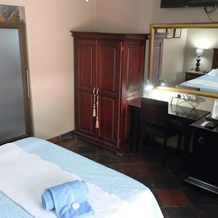 Royal Game Guest House Пгалаборва Екстер'єр фото
