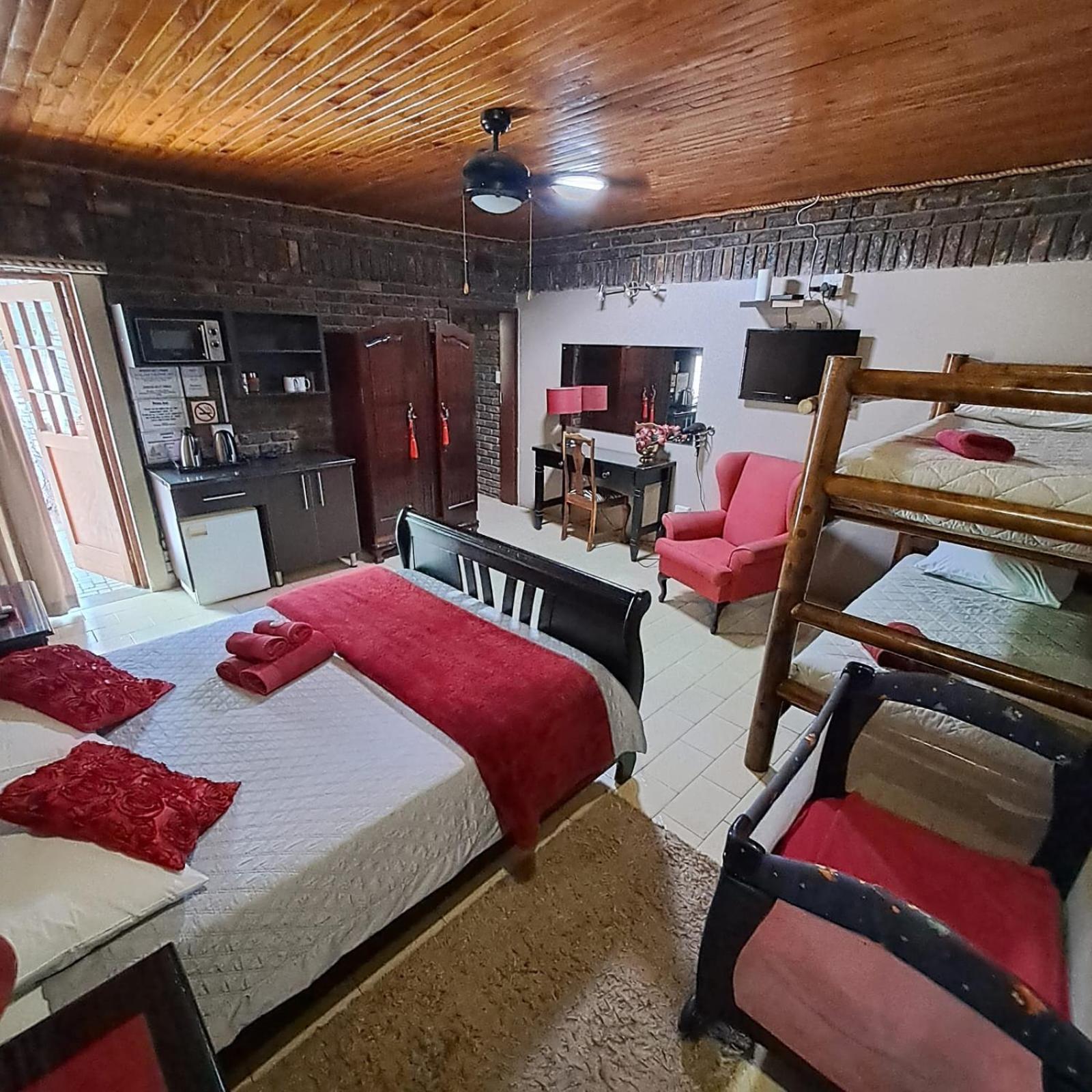 Royal Game Guest House Пгалаборва Екстер'єр фото