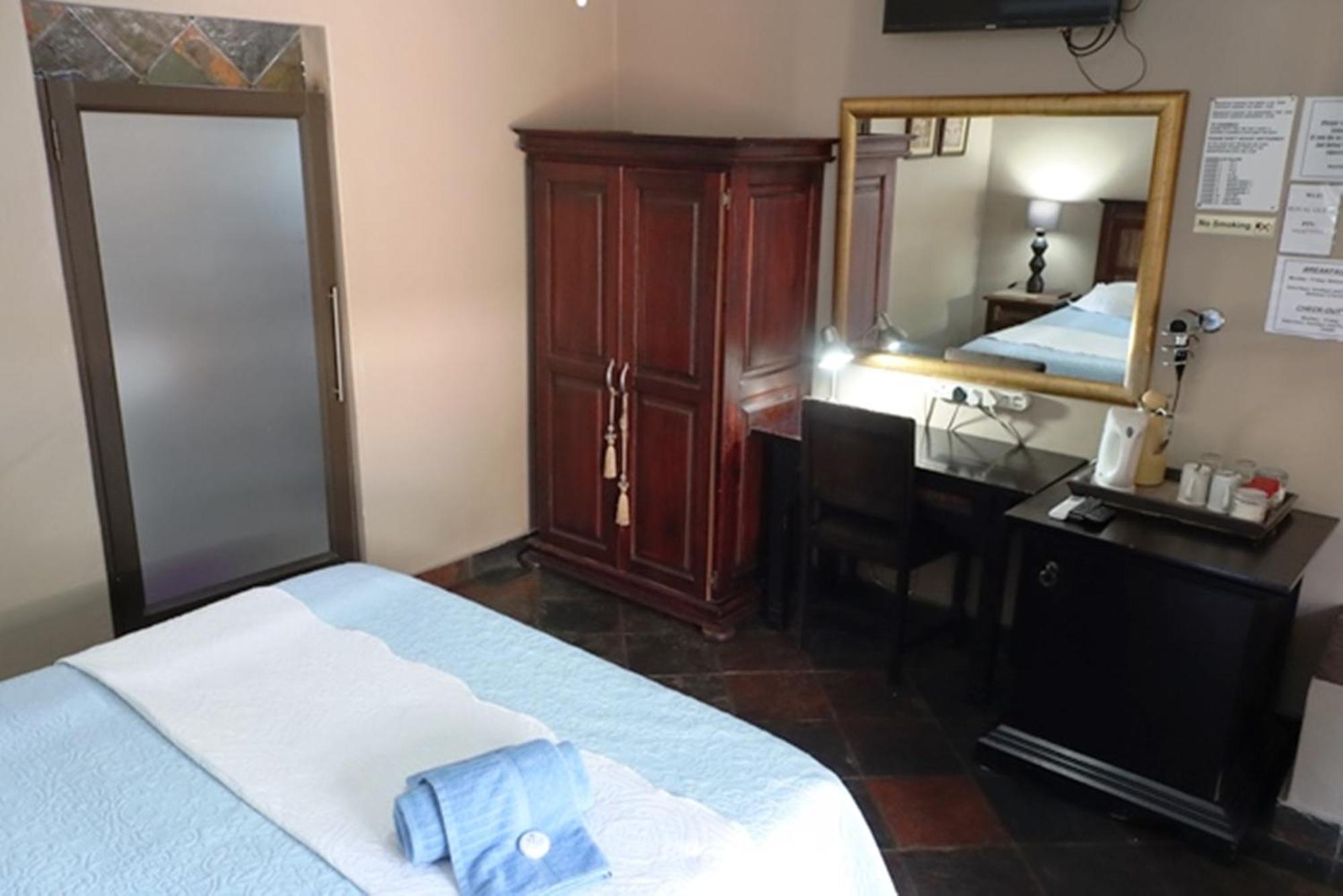 Royal Game Guest House Пгалаборва Екстер'єр фото