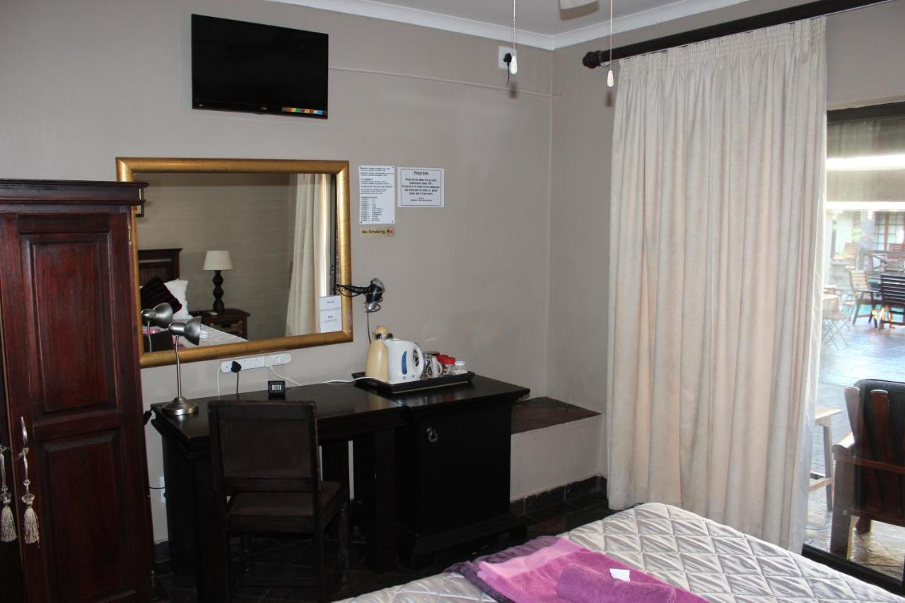 Royal Game Guest House Пгалаборва Екстер'єр фото